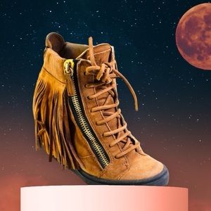 Giuseppe Zanotti Sz35.5 Fringe Zip Up Leather Sneaker Boots